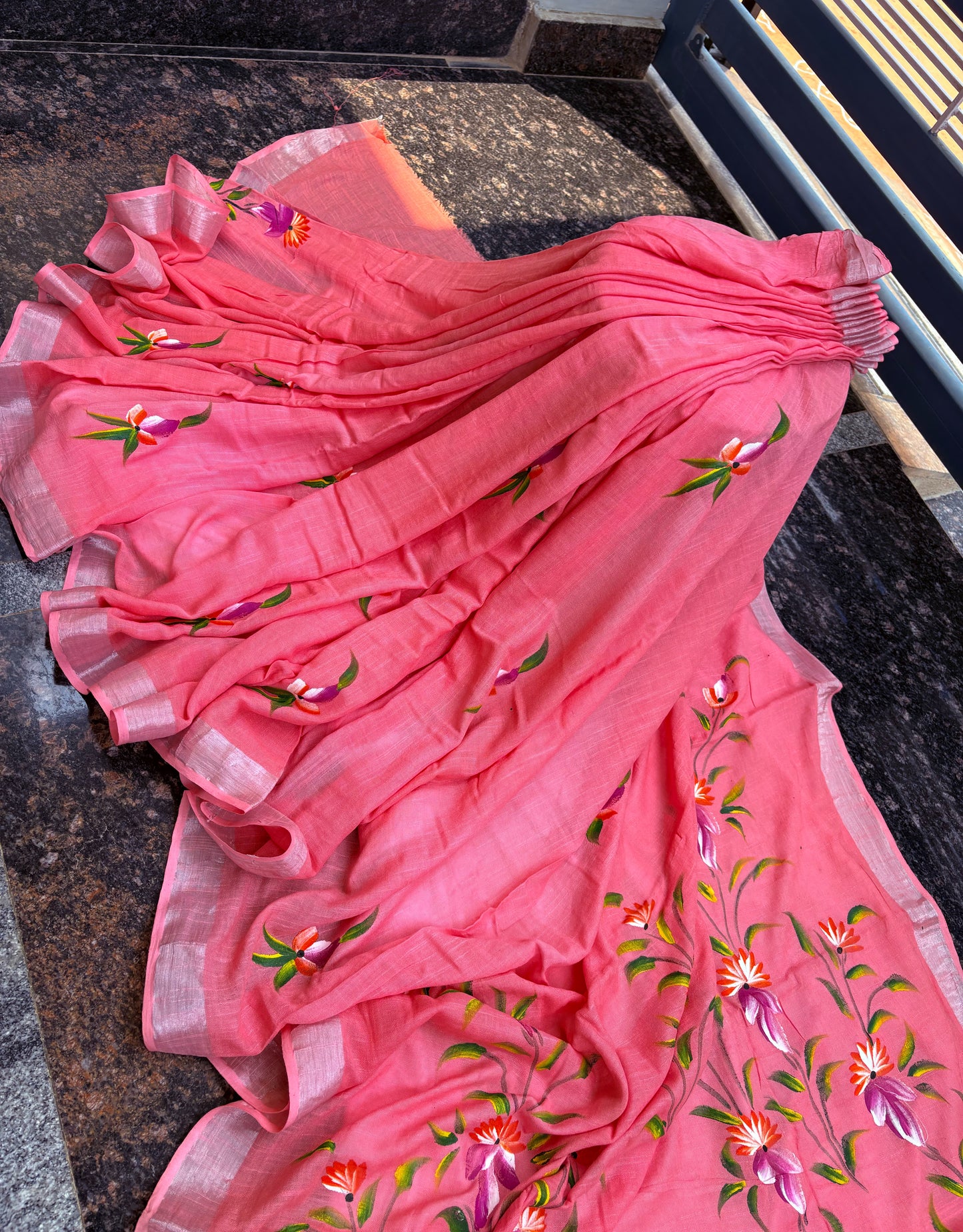 Hand-painted Linen Cottin