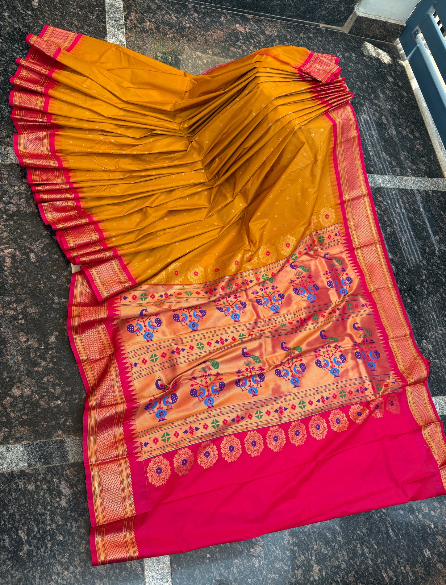 Gadwal semi pattu