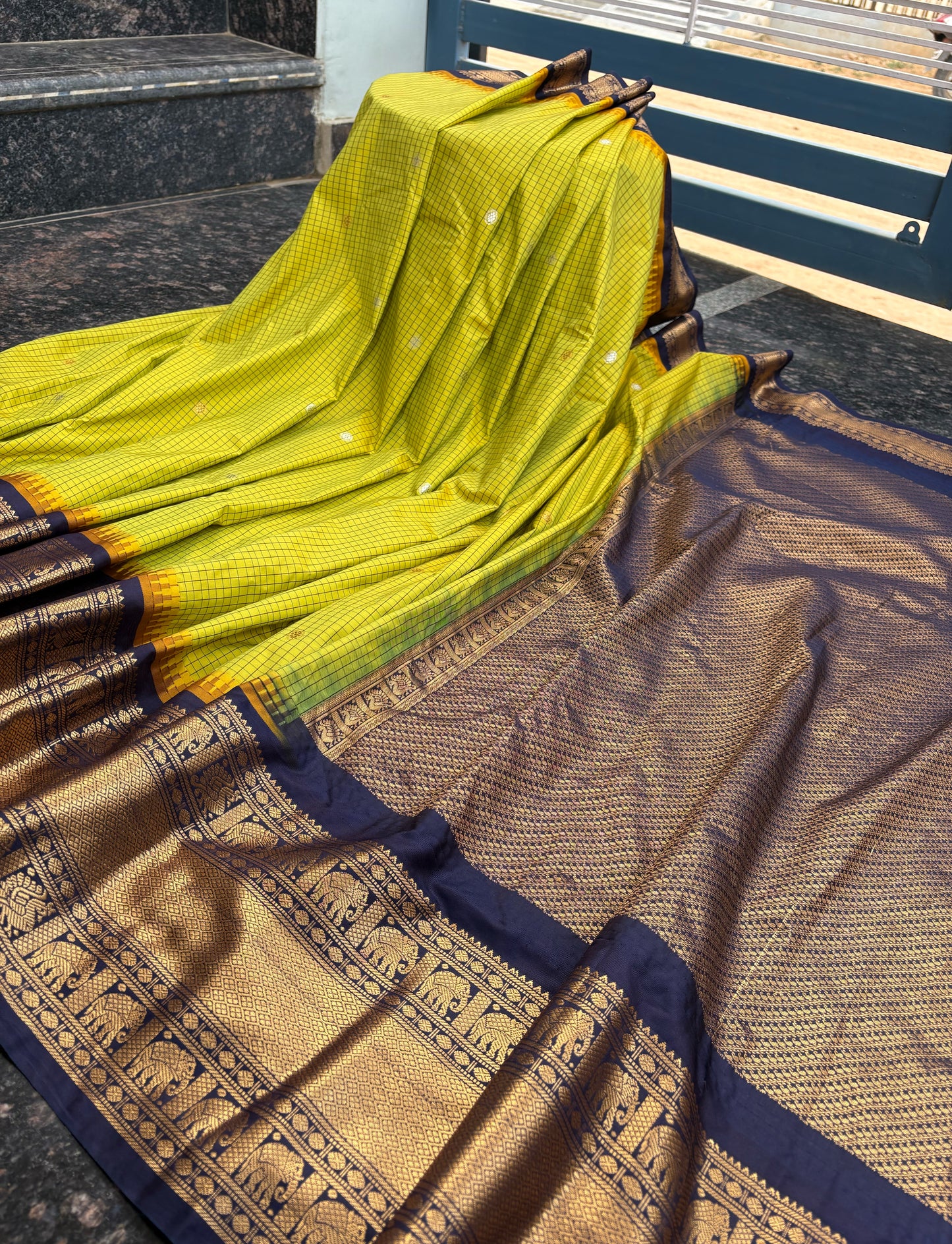 Gadwal pattu