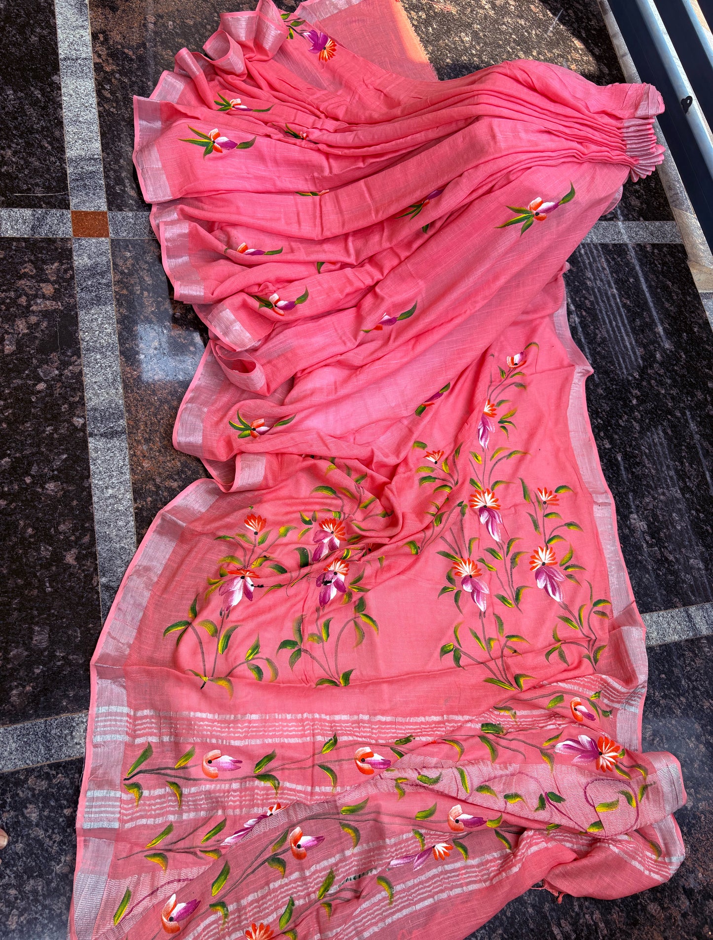 Hand-painted Linen Cottin
