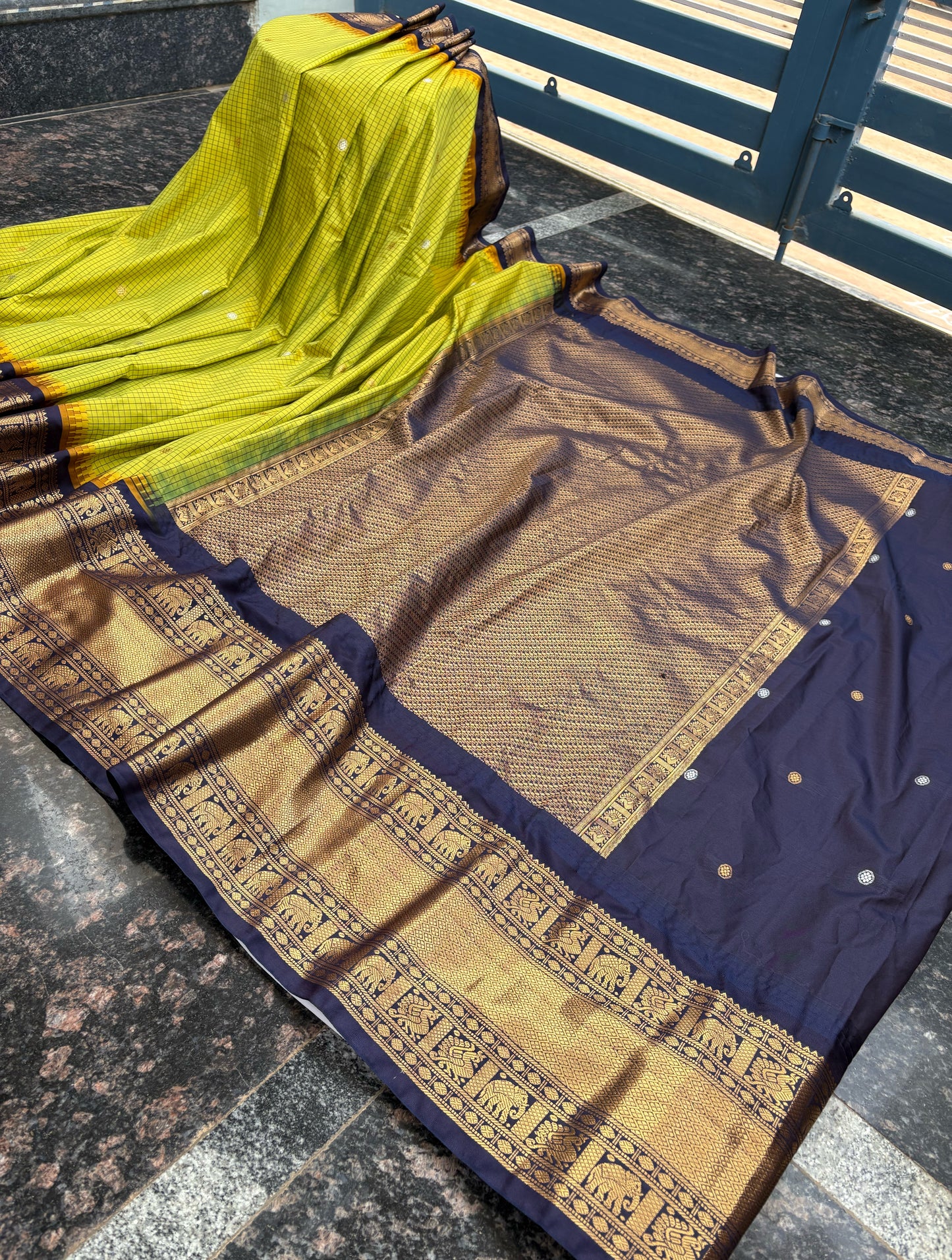 Gadwal pattu