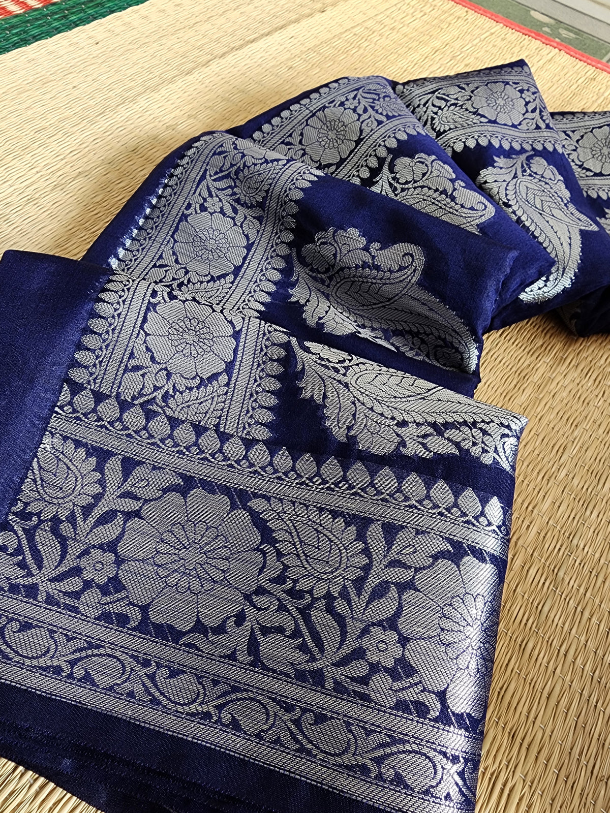 Banaras semi georgette