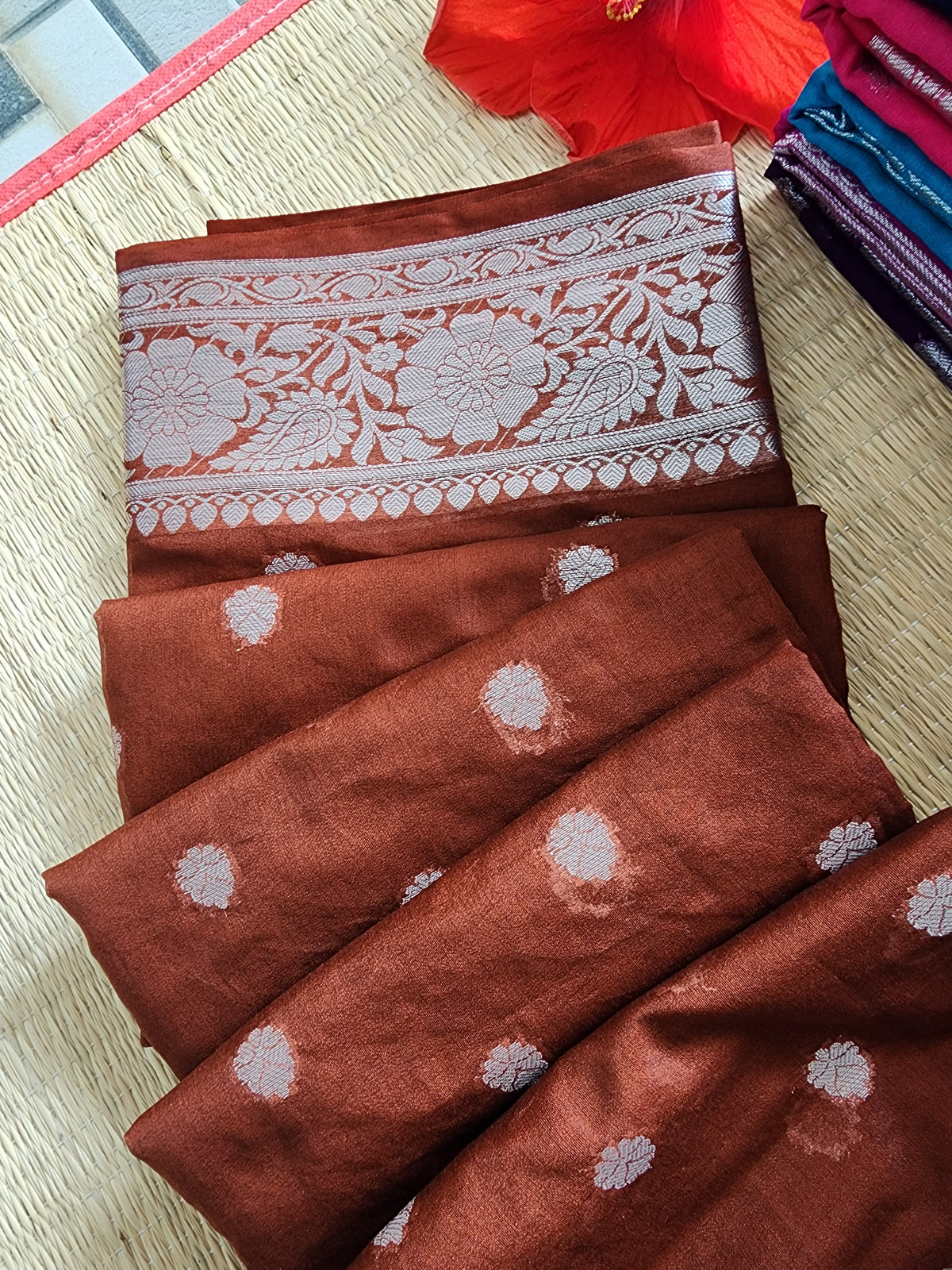 Banaras semi georgette