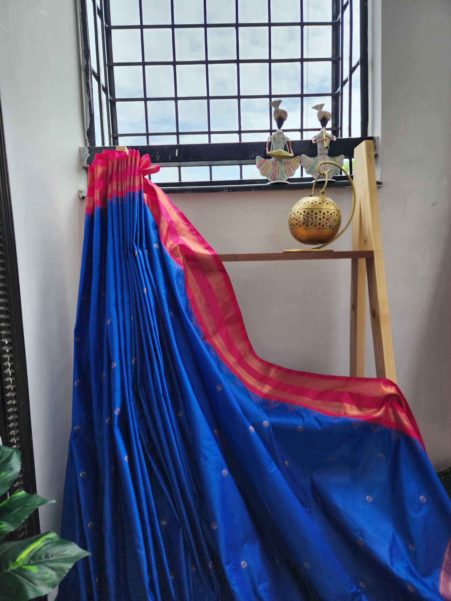 Gadwal premium semi silk