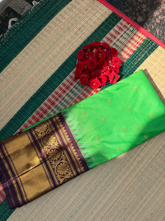 Gadwal semi silk