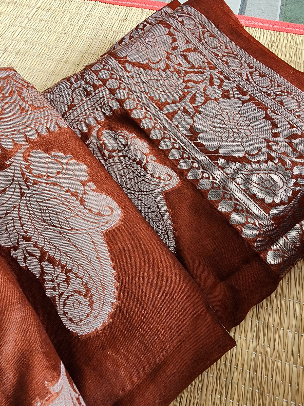 Banaras semi georgette