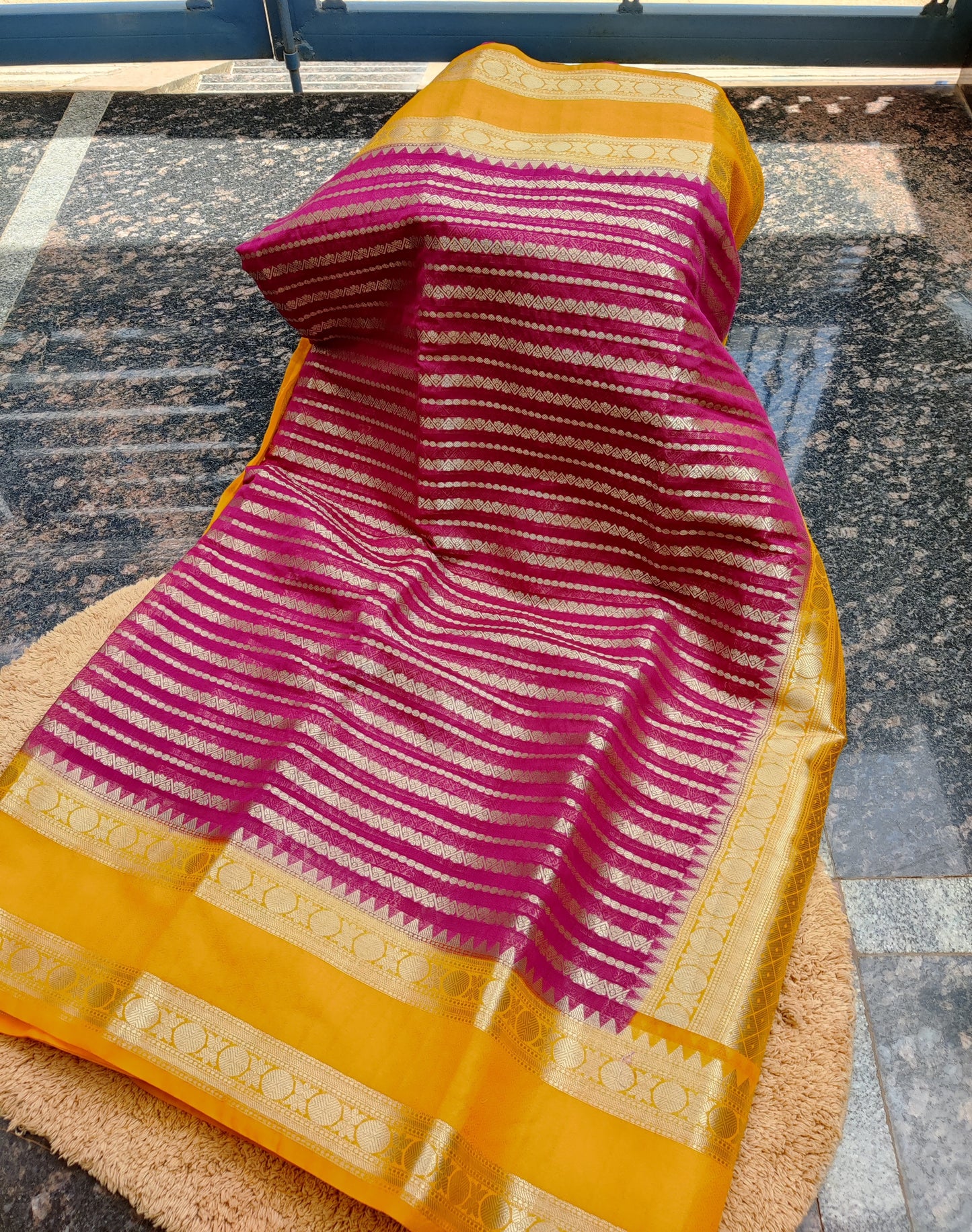 Banaras semi Georgette