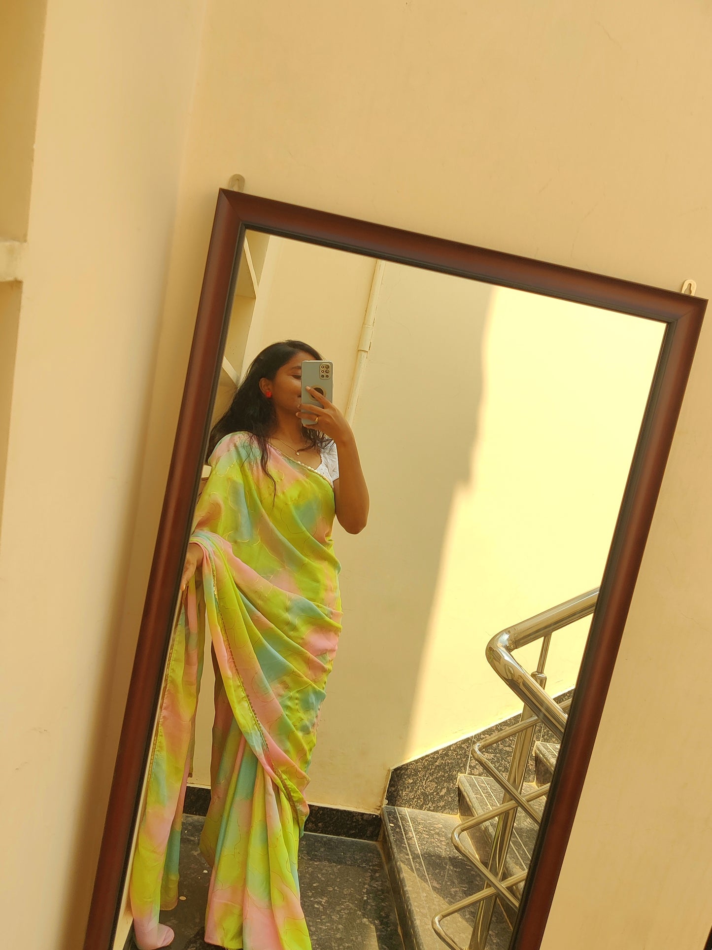 Chinon saree