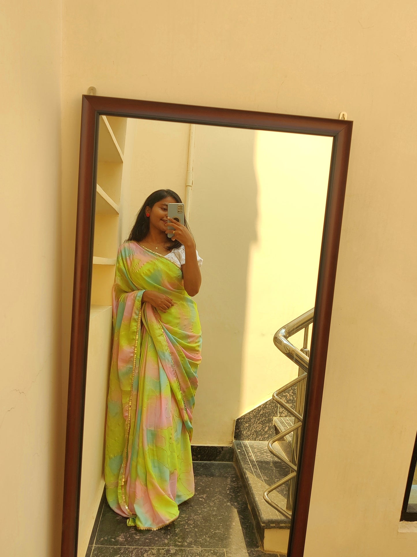 Chinon saree