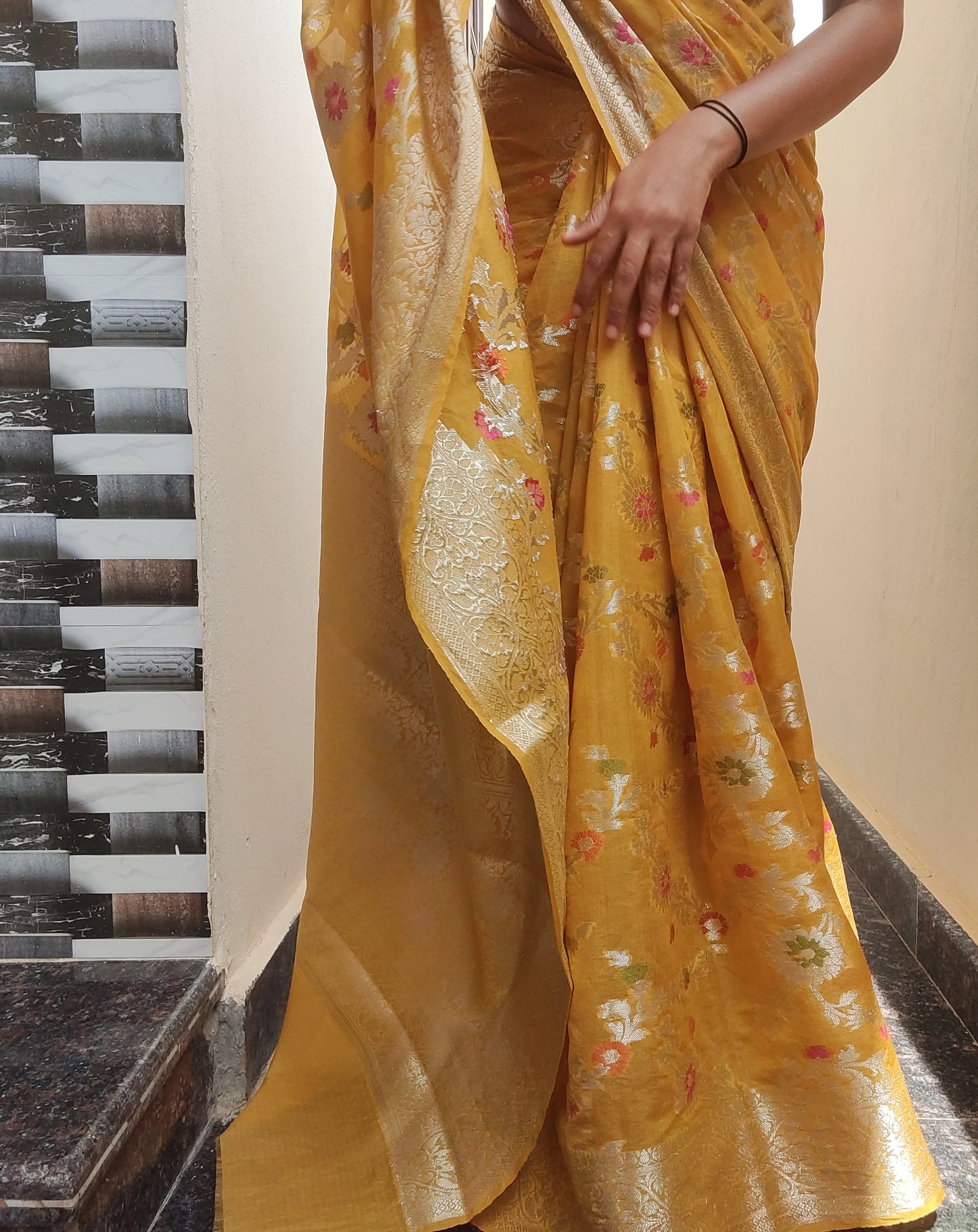 Banaras semi Georgette