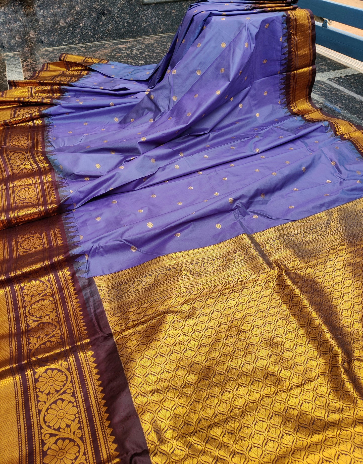 Gadwal semi silk