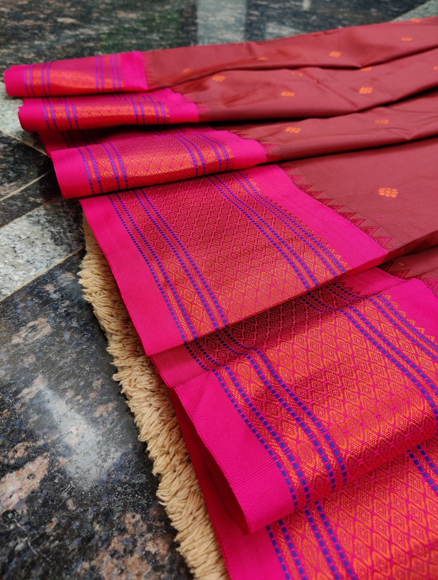 Semi Gadwal silk saree